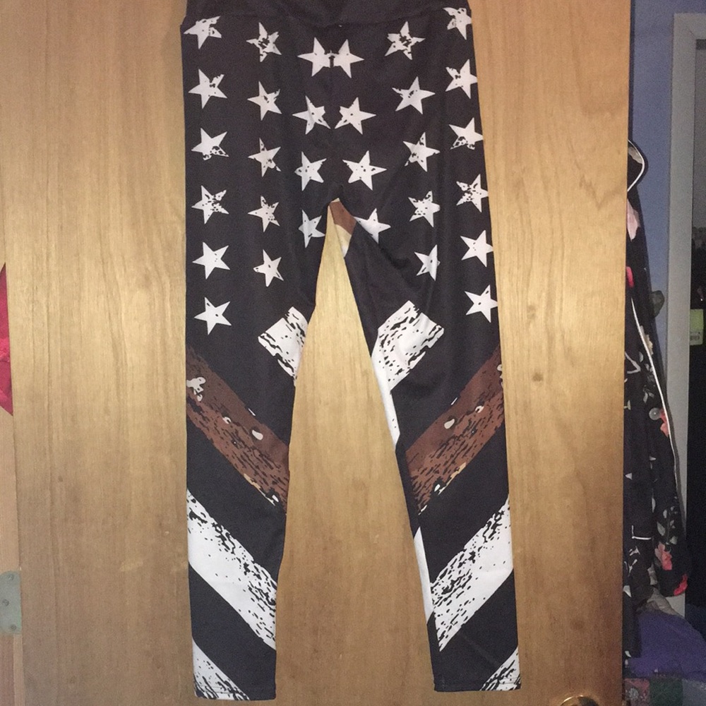 Very soft leggings. - Picture 2 of 4